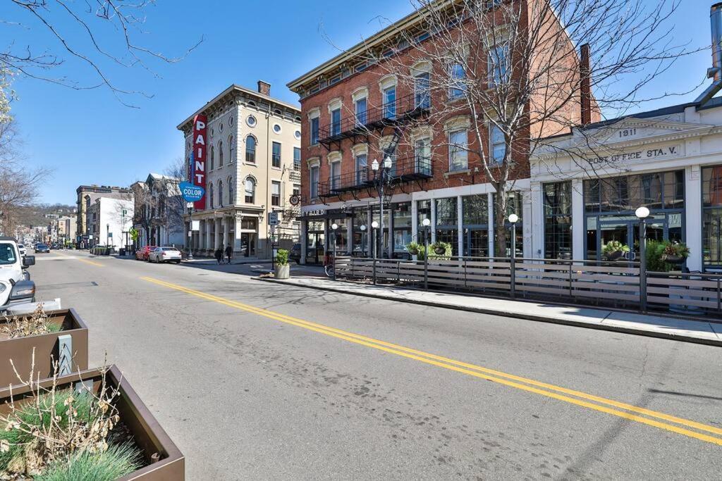 **New Radiant Stay In The Thrust Of Otr* W/Parking Cincinnati Exterior foto